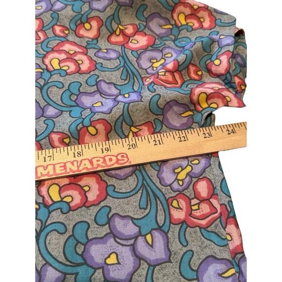 Vintage 90s (?) Tropical Floral Print Henley Rayon Blouse Top Women Large Granny - Picture 6 of 6